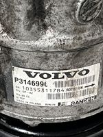 Volvo S90, V90 Ilmastointilaitteen kompressorin pumppu (A/C) 8715P