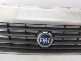 Fiat Ducato Maskownica / Grill / Atrapa górna chłodnicy 1308067070