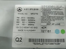 Mercedes-Benz E W211 Panel / Radioodtwarzacz CD/DVD/GPS A2118702889