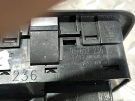 Citroen C1 Interrupteur commade lève-vitre 96652236XT