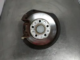 Volkswagen Jetta VI Rear wheel hub spindle/knuckle 