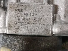 Audi A4 S4 B5 8D Polttoaineen ruiskutuksen suurpainepumppu 028130115A