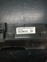 Opel Zafira A Compteur de vitesse tableau de bord 09228762