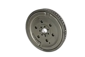 Nissan Qashqai Dual mass flywheel 415040010