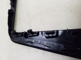 Volkswagen Tiguan Kita panelės detalė 5NA858069D