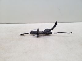 Opel Astra J Clutch master cylinder 55561915