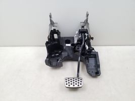 Opel Insignia A Brake pedal 