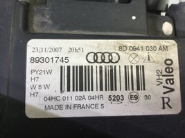 Audi A4 S4 B5 8D Faro/fanale 8D0941030AM