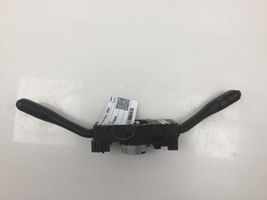 Volkswagen Golf IV Leva/interruttore dell’indicatore di direzione e tergicristallo 8L0953513G