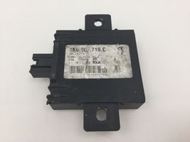 Volkswagen Touran I Alarm control unit/module 