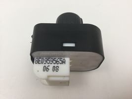 Audi A4 S4 B7 8E 8H Wing mirror switch 8E0959565A