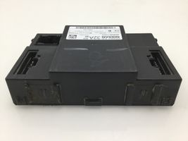 Nissan Navara Module confort 284B2EB32A