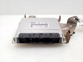 Nissan Almera Tino Calculateur moteur ECU 