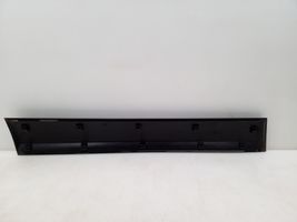 Nissan Qashqai Rivestimento della portiera anteriore (modanatura) JUOSTA