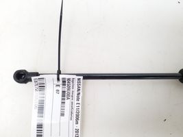 Nissan Note (E11) Jambe de force de hayon 904509U00A