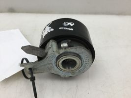 Nissan Qashqai Hihnankiristimen vauhtipyörä 8200585574