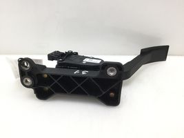 Nissan Navara Accelerator throttle pedal 18002EA000