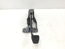 Nissan Qashqai Clutch pedal E001052X11