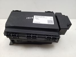 Opel Astra H Set scatola dei fusibili 015349211