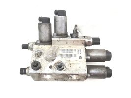 BMW 7 E65 E66 Blocco valvola della sospensione pneumatica VB67580410