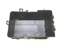 Volkswagen Golf V Coperchio/tappo della scatola vassoio della batteria 1K0915336B