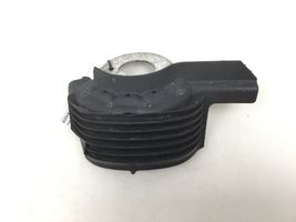 Audi A4 S4 B8 8K Supporto per montante superiore anteriore 8K0511540E