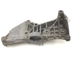 Nissan Kubistar Support de générateur / alternateur 8200365097