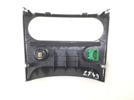 Nissan Qashqai Rivestimento del pannello A00270A77000