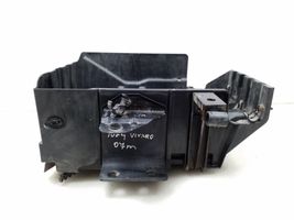 Opel Vivaro Staffa di montaggio della batteria 8200720386