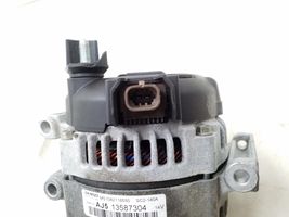 Opel Insignia B Generatore/alternatore 13587304