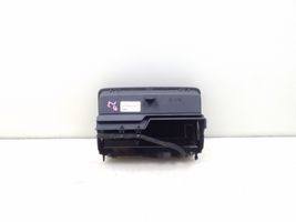 Audi Q3 8U Monitori/näyttö/pieni näyttö 8UO857273B