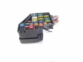 Audi A4 S4 B7 8E 8H Fuse module 8D1941824