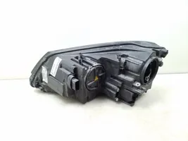 Volkswagen Sharan Lampa przednia 7N1941752B