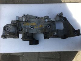 Citroen C-Crosser Support de générateur / alternateur 9661297180