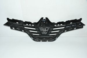 Renault Captur Maskownica / Grill / Atrapa górna chłodnicy 623102335R