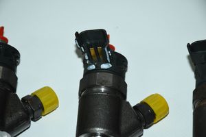 Peugeot 208 Injecteur de carburant 9828959880