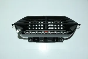 Peugeot 208 Panel klimatyzacji 9823457080