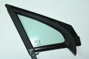 Citroen C3 Front door window glass four-door 9813154880