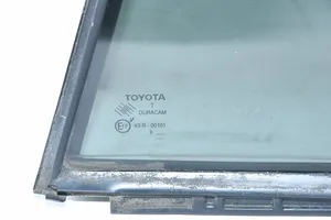 Toyota Verso Luna de la puerta trasera 