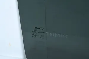 Toyota Verso Szyba drzwi tylnych 