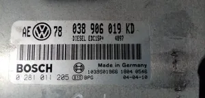 Volkswagen PASSAT Moottorin ohjainlaite/moduuli 0281011205