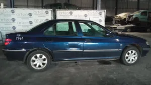 Peugeot 406 Двигатель RHZ