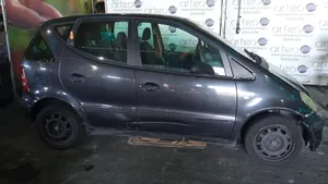 Mercedes-Benz A W168 Moldura del tarjetero de la puerta trasera 