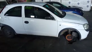 Opel Corsa C Pokrywa zaworów 