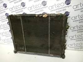 Renault Clio II Radiateur de refroidissement 7700838134