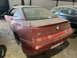 Alfa Romeo GT Priekinė arka 