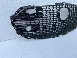 Mazda 3 III Grille calandre supérieure de pare-chocs avant K3006