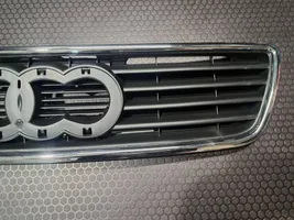 Audi A6 S6 C4 4A Grille calandre supérieure de pare-chocs avant AD0700602