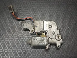 Volkswagen PASSAT B4 Motor / Aktuator 357877795