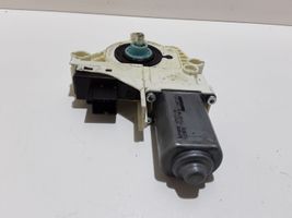 Audi Q7 4L Mechaninis priekinio lango pakėlimo mechanizmas 4L0959801A